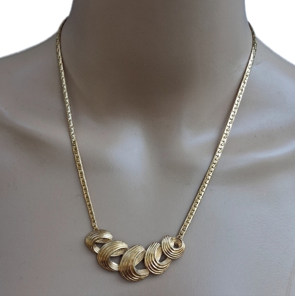 Avon Jewelry - Vintage Avon Gold-Tone Ribbon Necklace